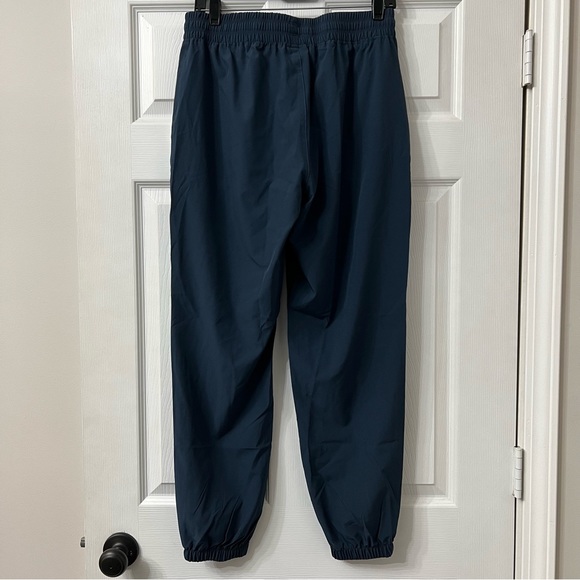 Lightweight Joggers Pants - Picture 8 of 16